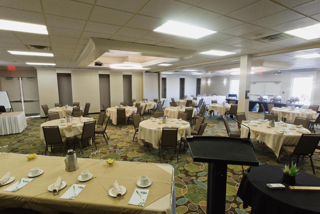 Holiday Inn Peterborough-Waterfront, ON