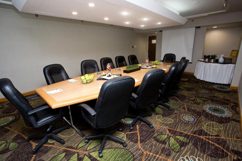Holiday Inn Peterborough-Waterfront, ON