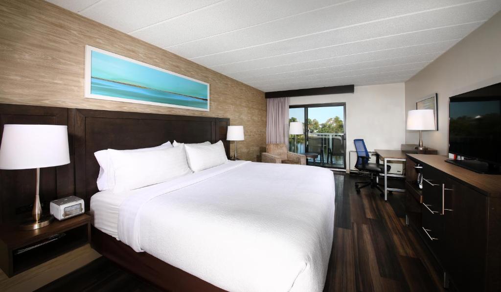 Holiday Inn Peterborough-Waterfront, ON