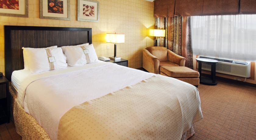 Holiday Inn Truro