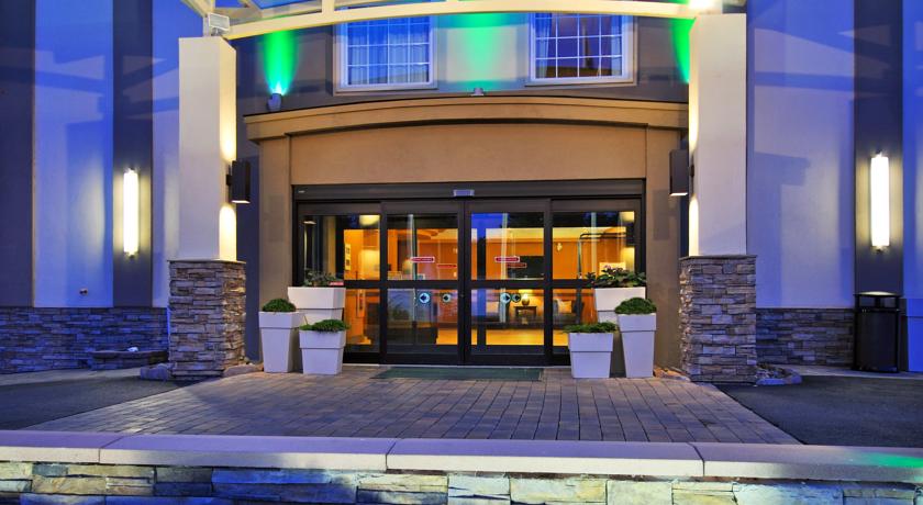 Holiday Inn Truro