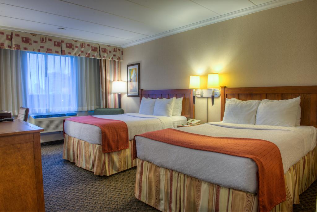 Four Points by Sheraton Windsor Downtown