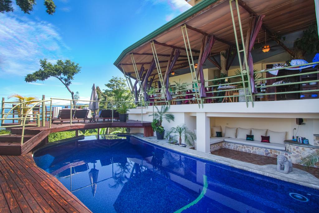 Issimo Suites Boutique Hotel & Spa