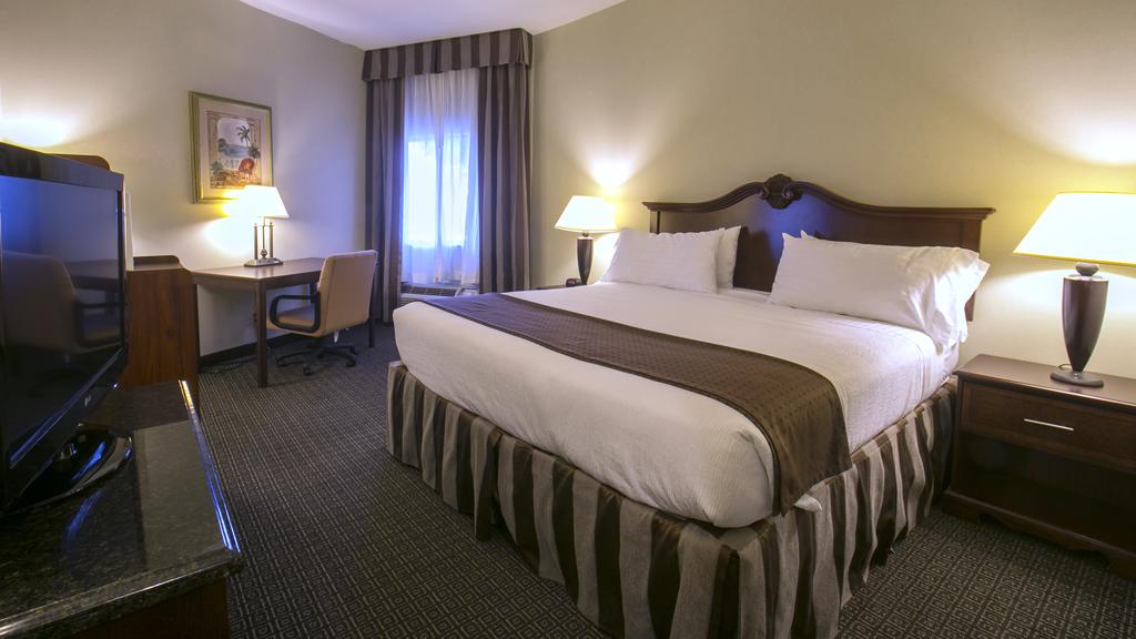 Holiday Inn Express Biloxi - Beach Blvd