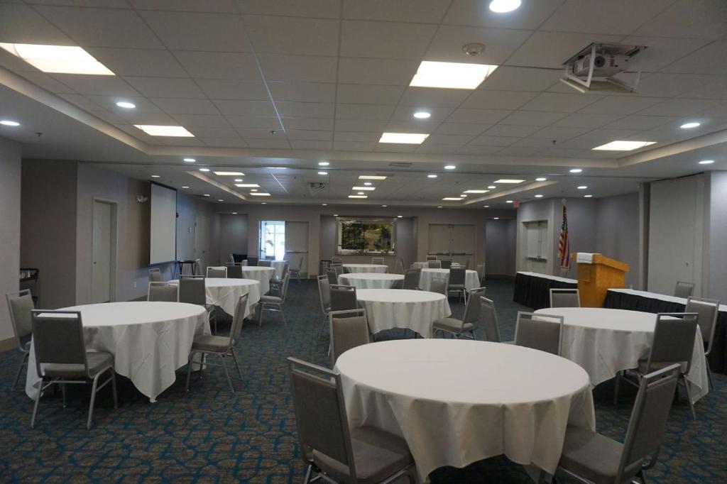 Hilton Garden Inn Charleston Airport