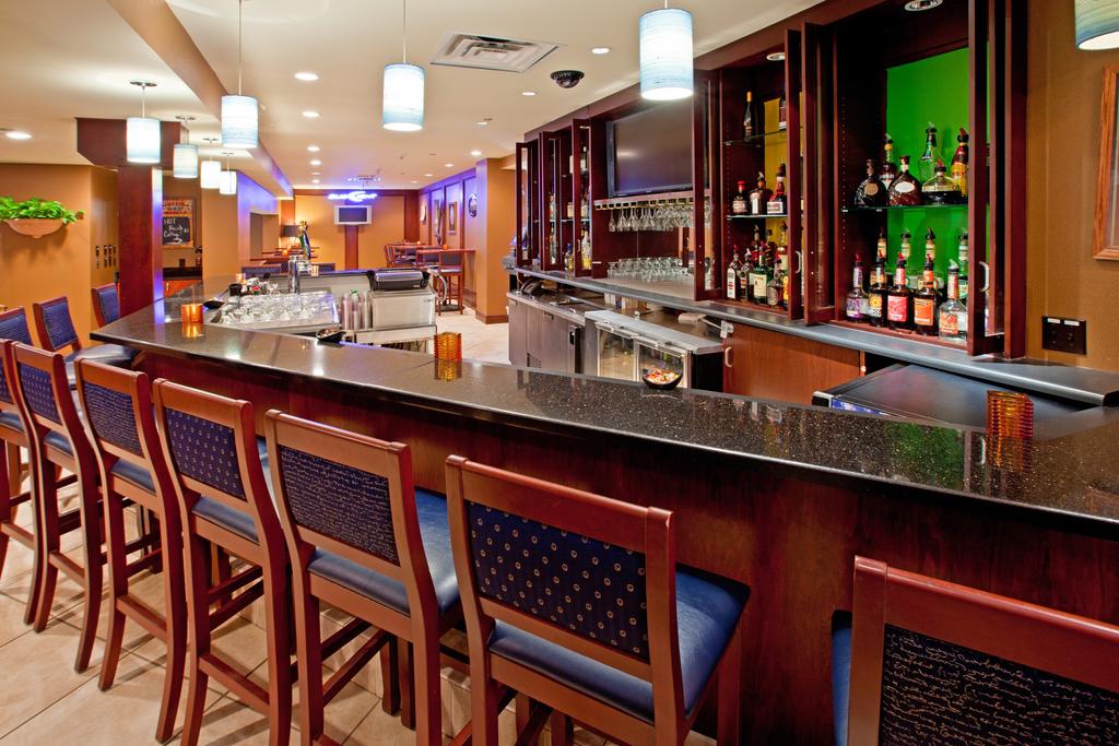 Delta Hotels by Marriott Cincinnati Sharonville (Formerly Ramada Plaza)