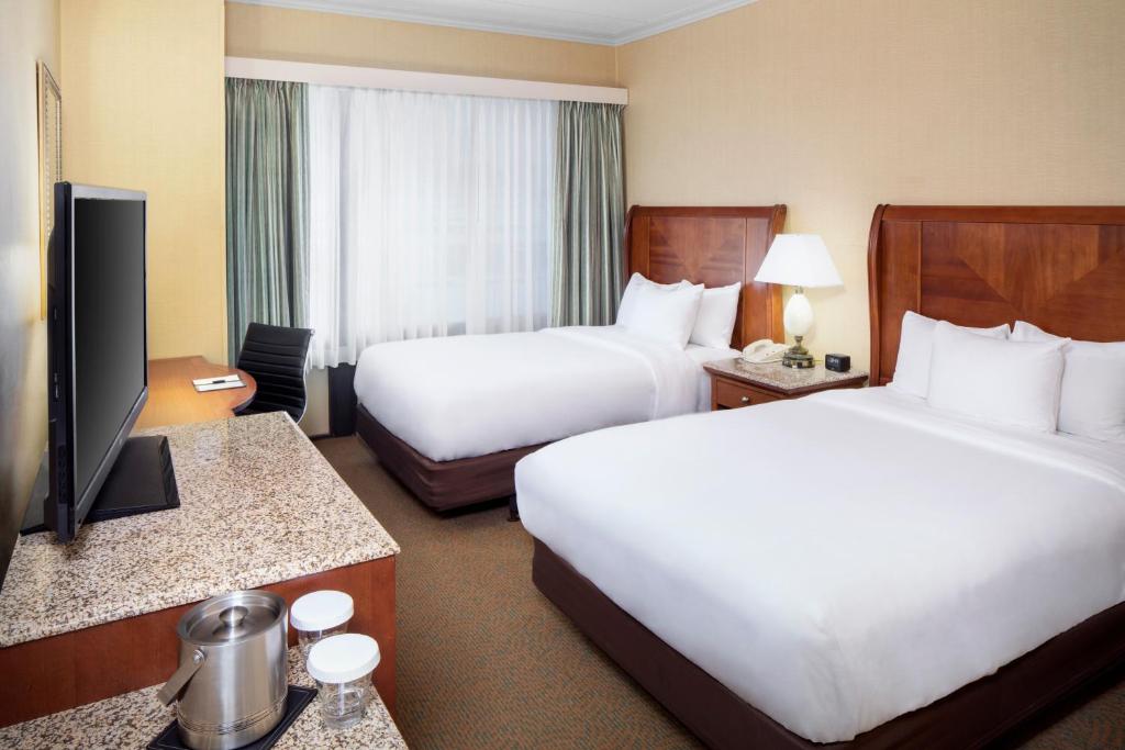 DoubleTree by Hilton Cleveland East Beachwood