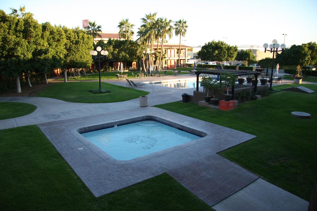Colonial Mexicali