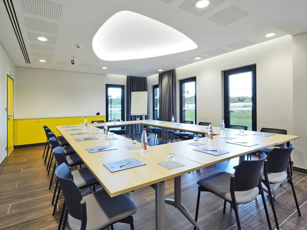 Kyriad Prestige Pau - Zénith - Palais des Sports