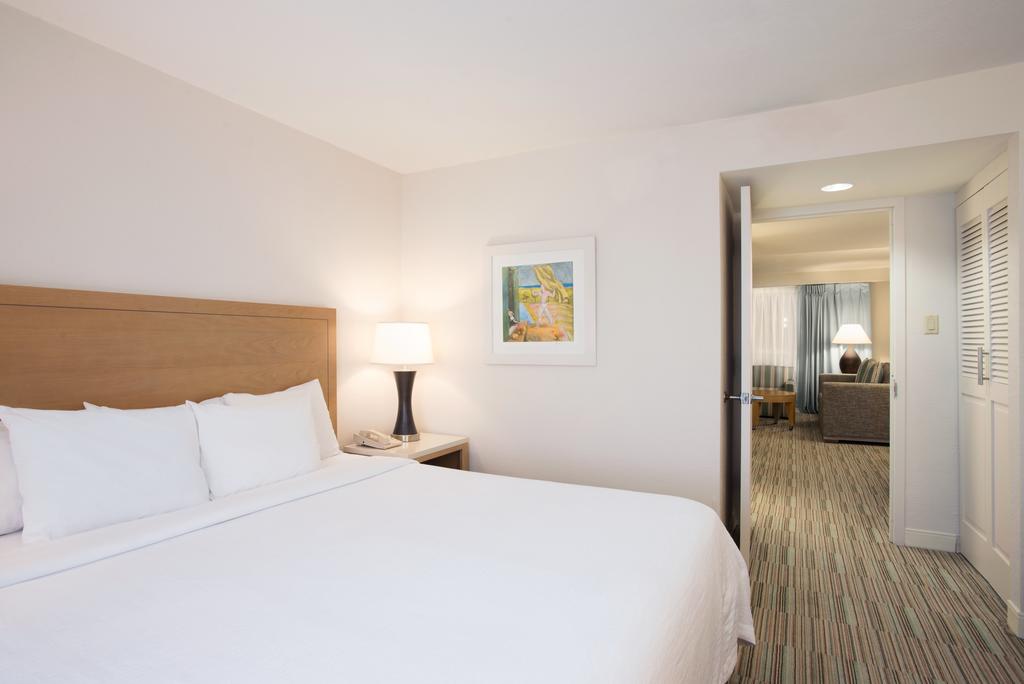 Embassy Suites by Hilton San Juan Hotel & Casino
