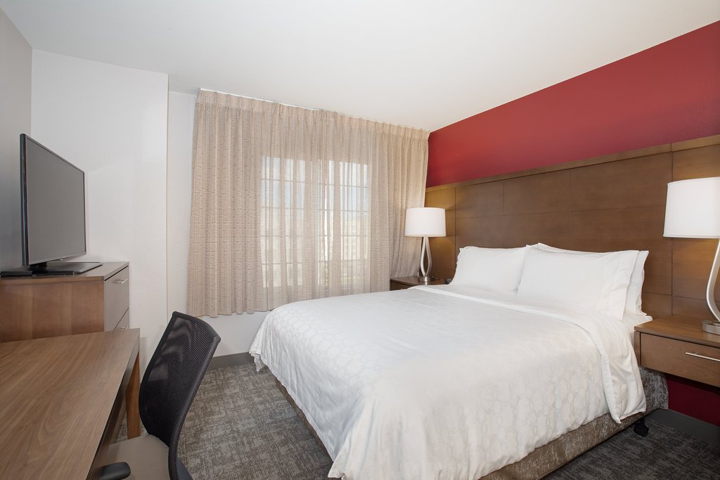 Staybridge Suites Denver Airport