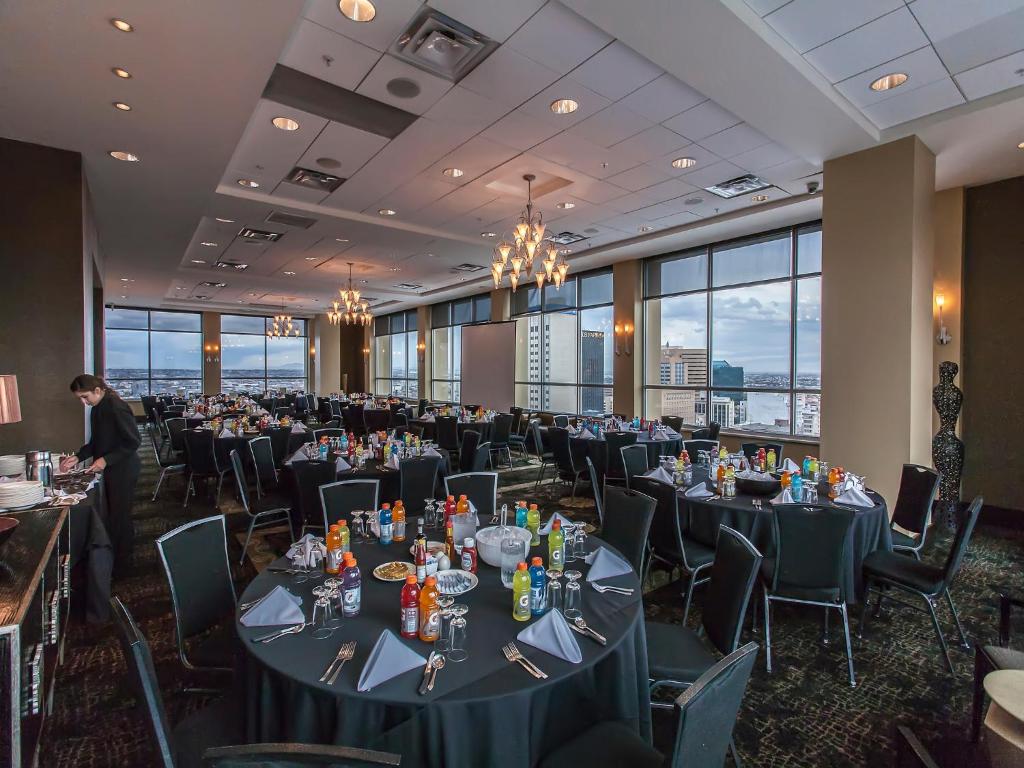 DoubleTree by Hilton El Paso Downtown