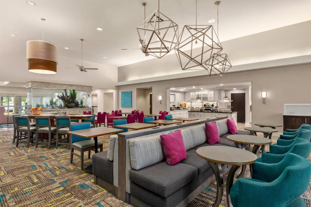 Homewood Suites by Hilton Fort Myers Airport/FGCU