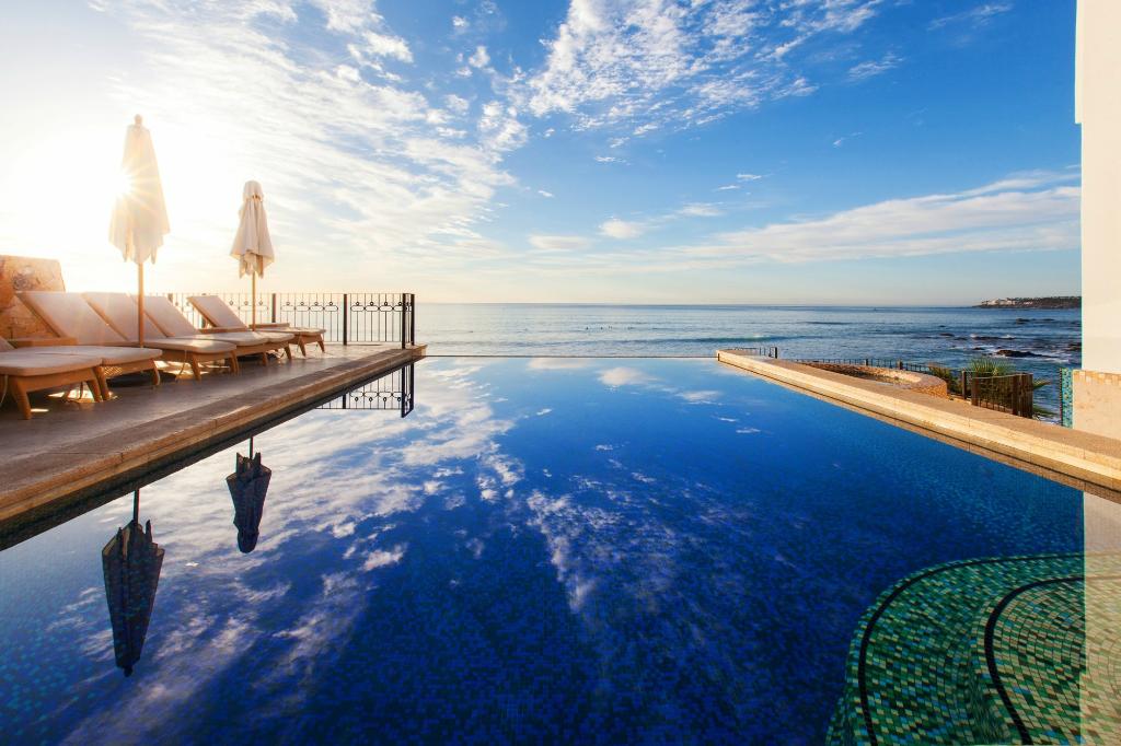 Cabo Surf Hotel & Spa
