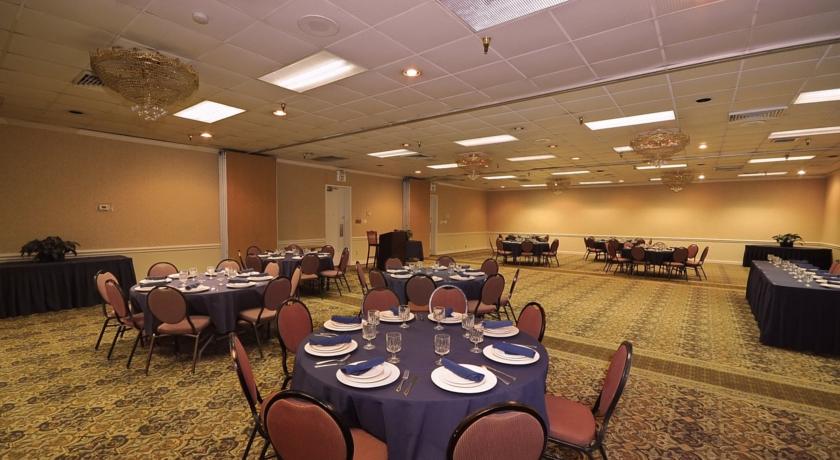 Clarion Inn Channelview (Formerly Holiday Inn)