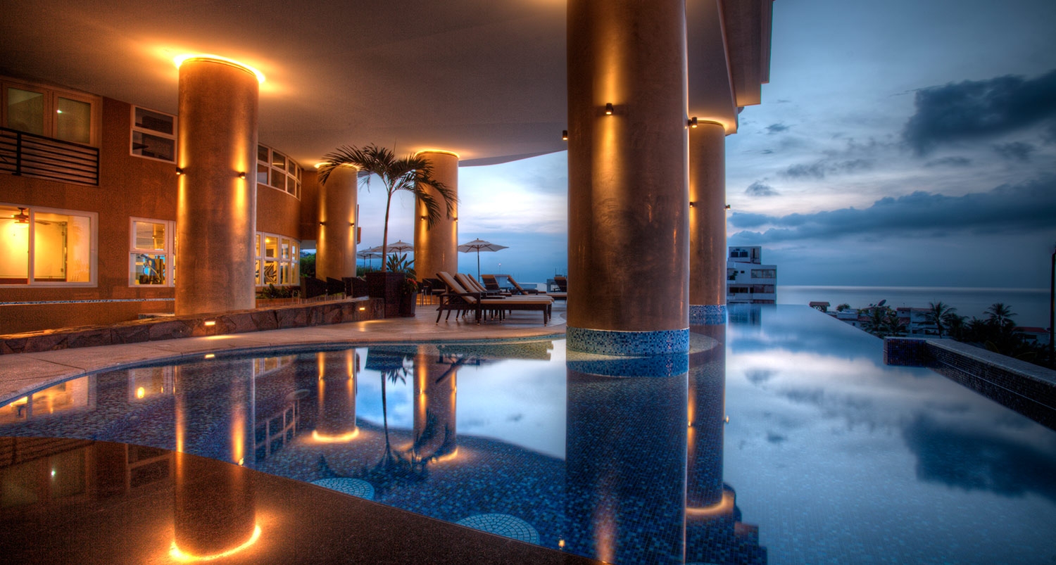 Resorts By Pinnacle 180
