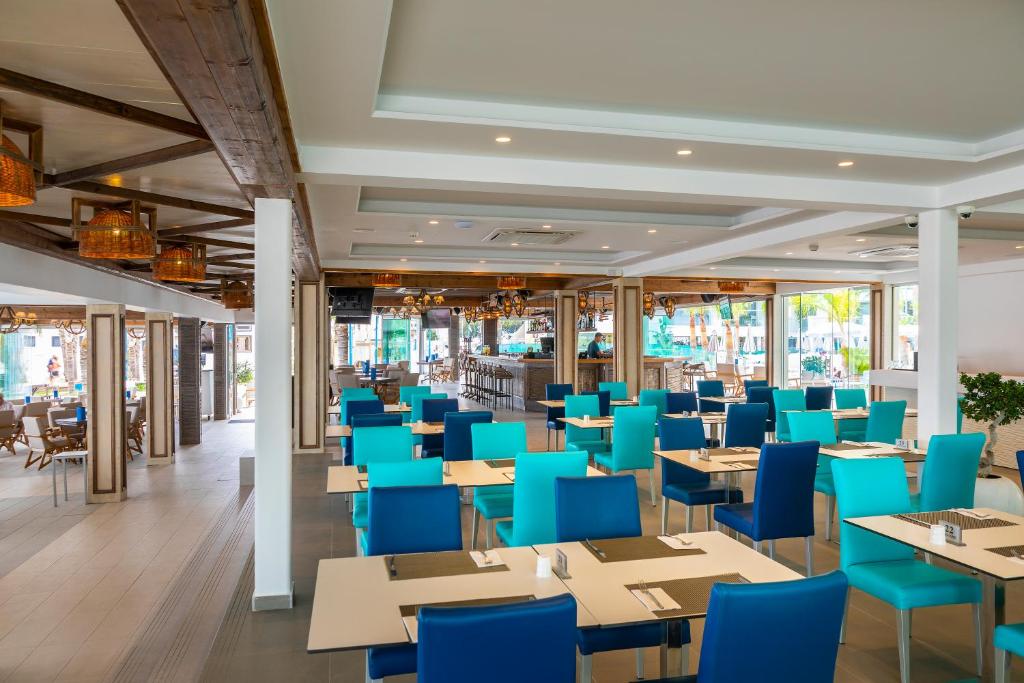 Limanaki Beach Hotel