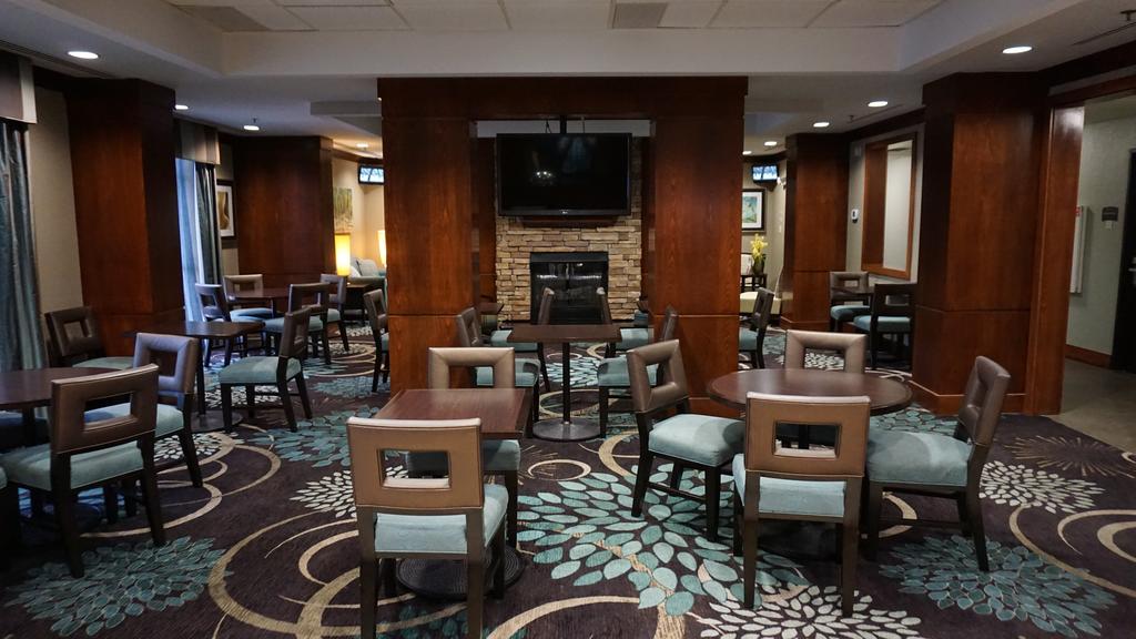 Staybridge Suites Memphis - Poplar Avenue East