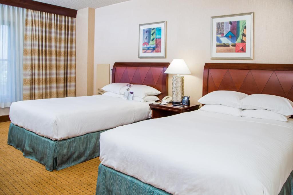 DoubleTree by Hilton Hotel Modesto