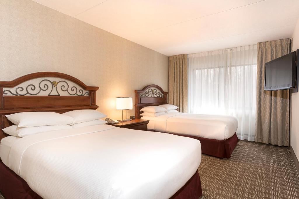 DoubleTree Suites by Hilton Nashville Airport