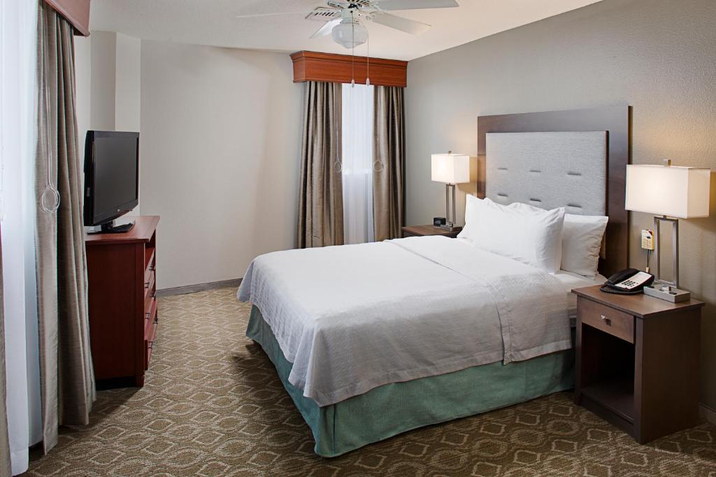 Homewood Suites by Hilton, Riverwalk