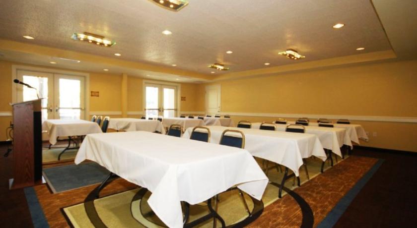 Best Western Plus Marina Gateway Hotel