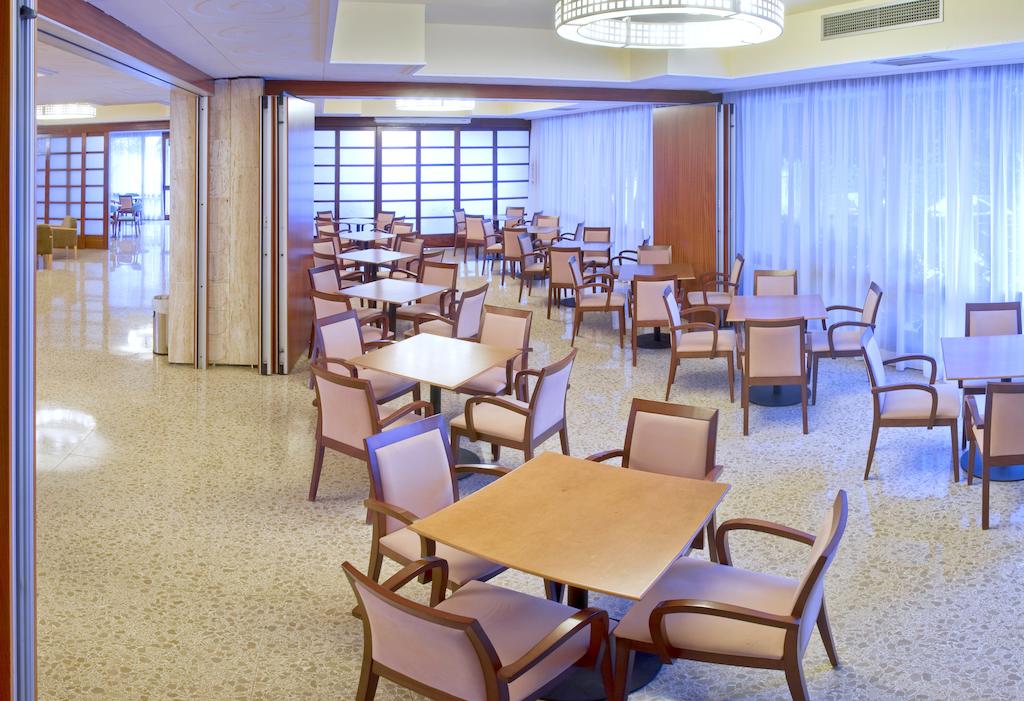 Hotel GHT Oasis Park & SPA