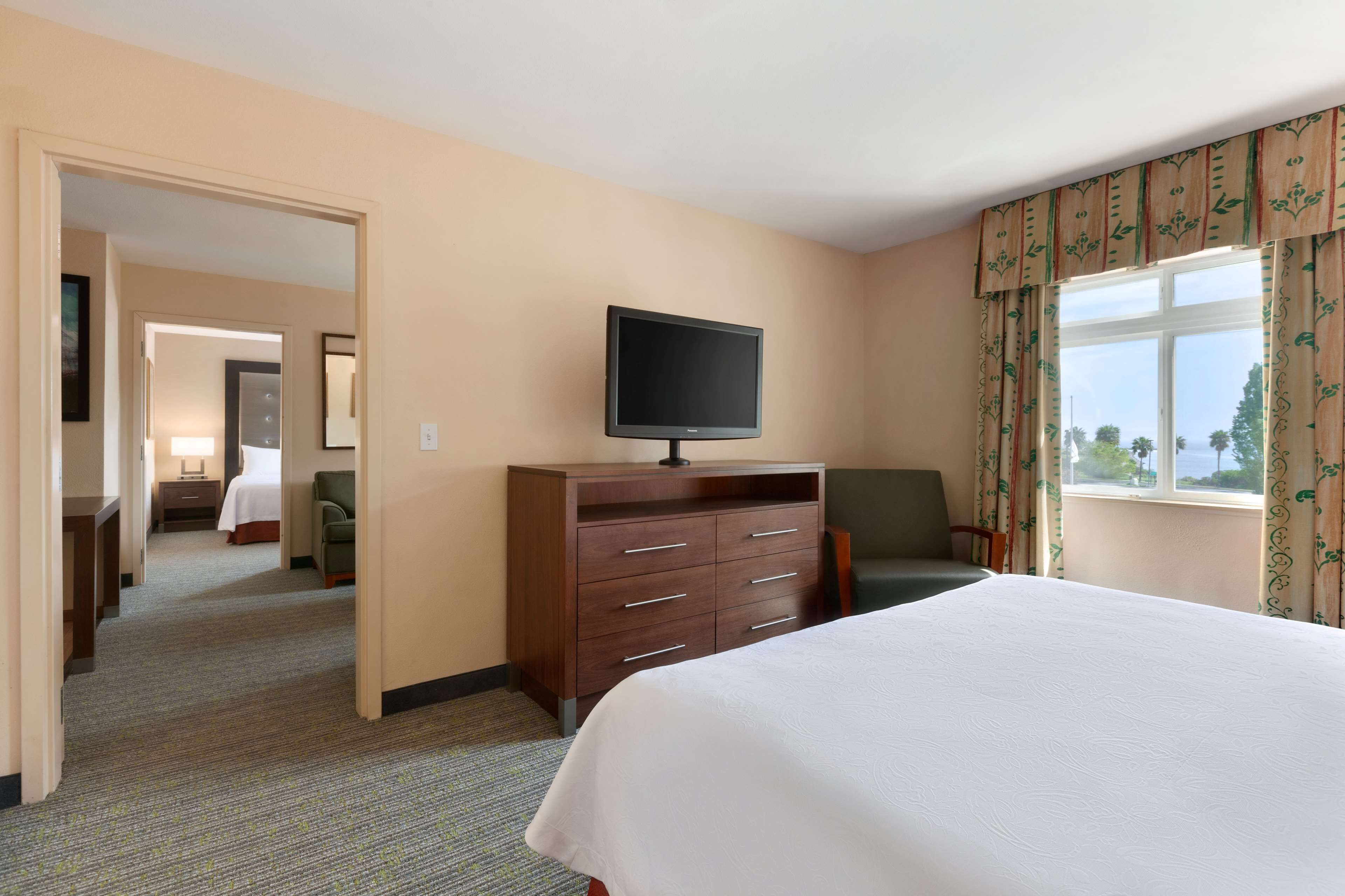 Homewood Suites by Hilton San Francisco Airport North