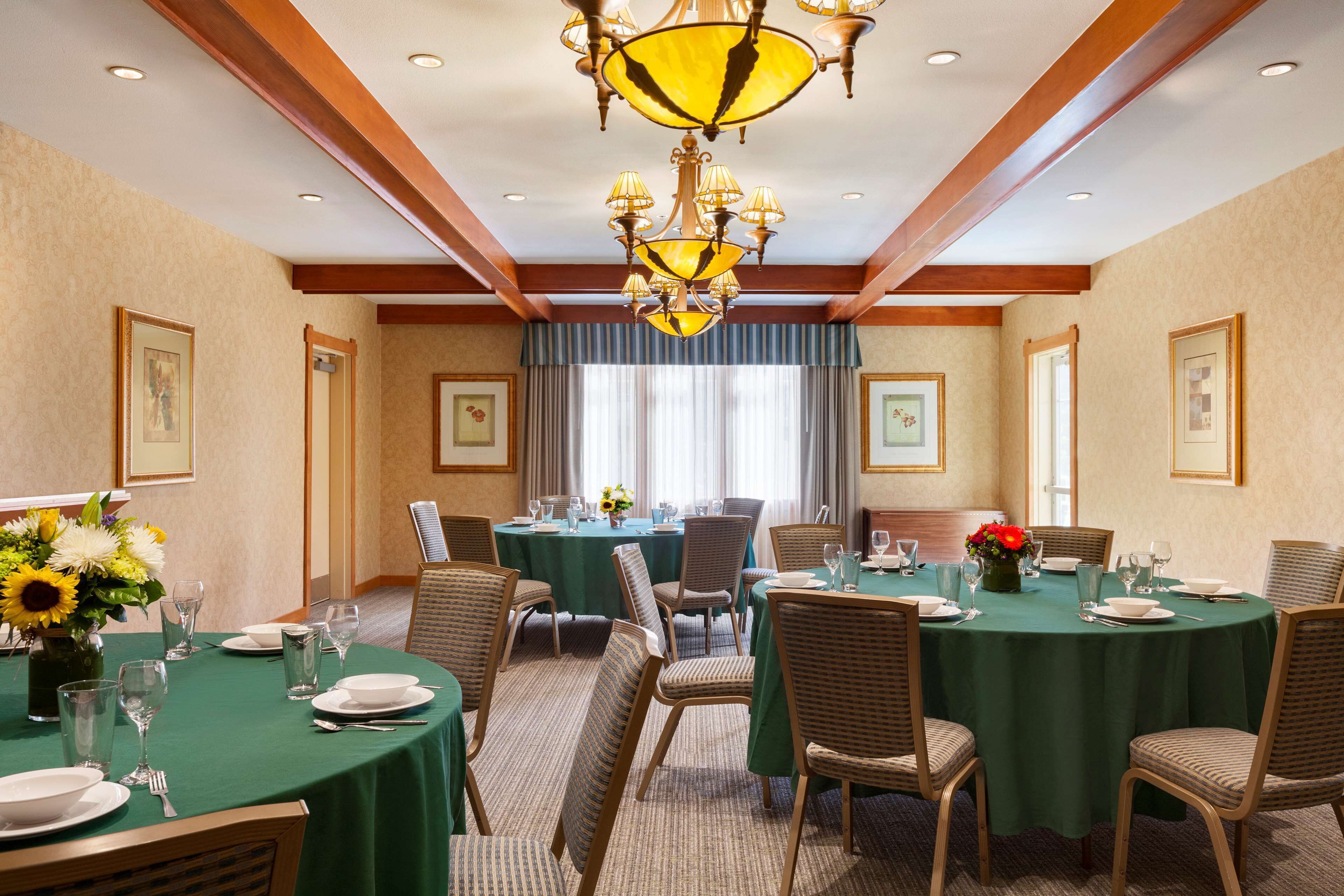 Homewood Suites by Hilton San Francisco Airport North