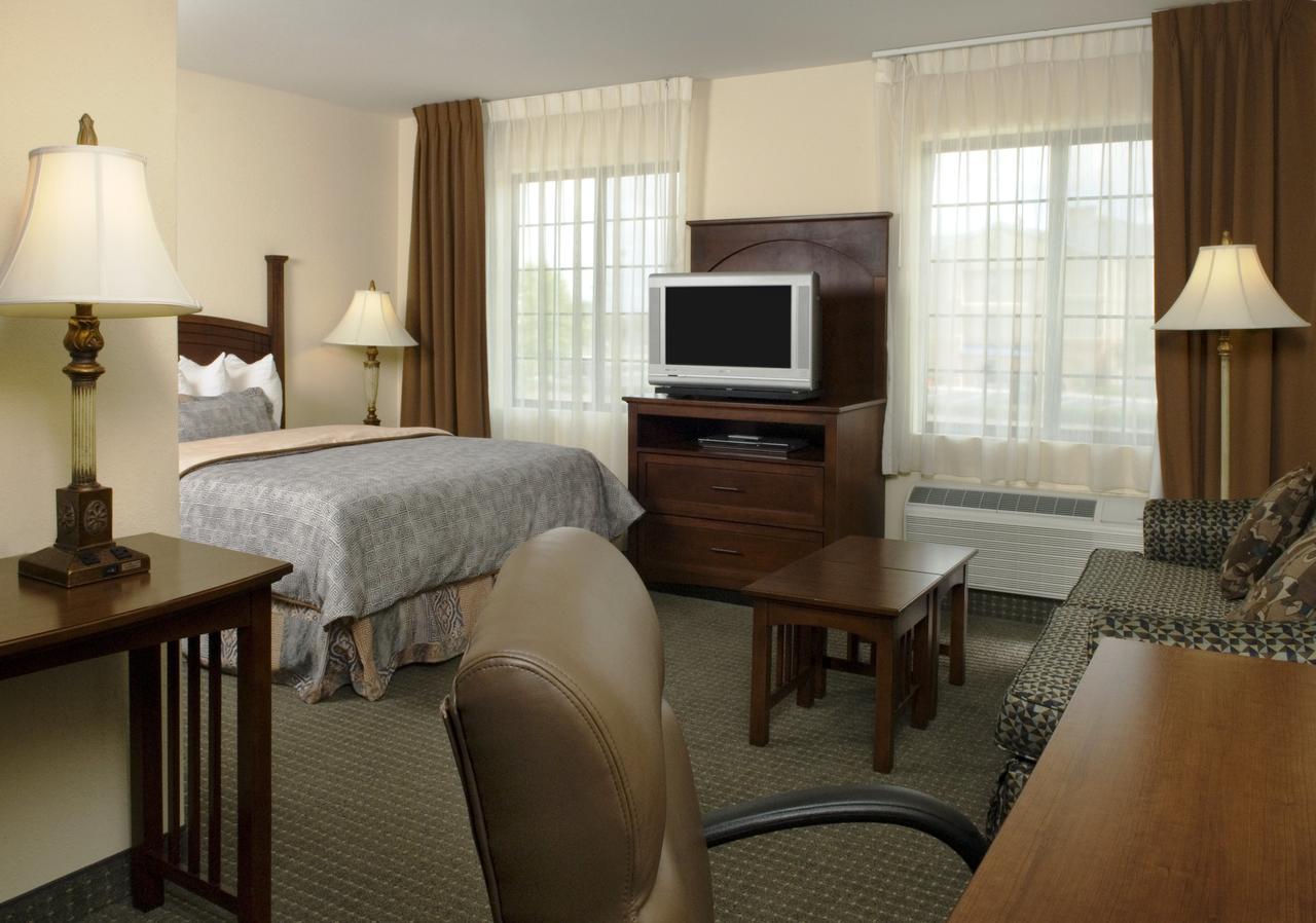 Staybridge Suites Savannah Airport - Pooler