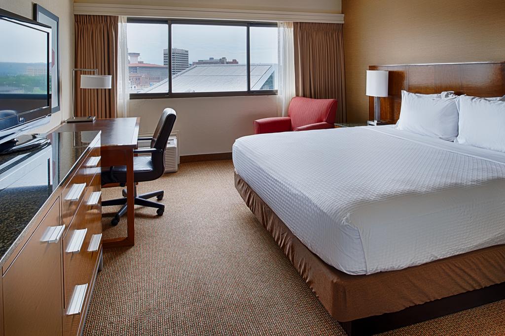 DoubleTree by Hilton Spokane City Center
