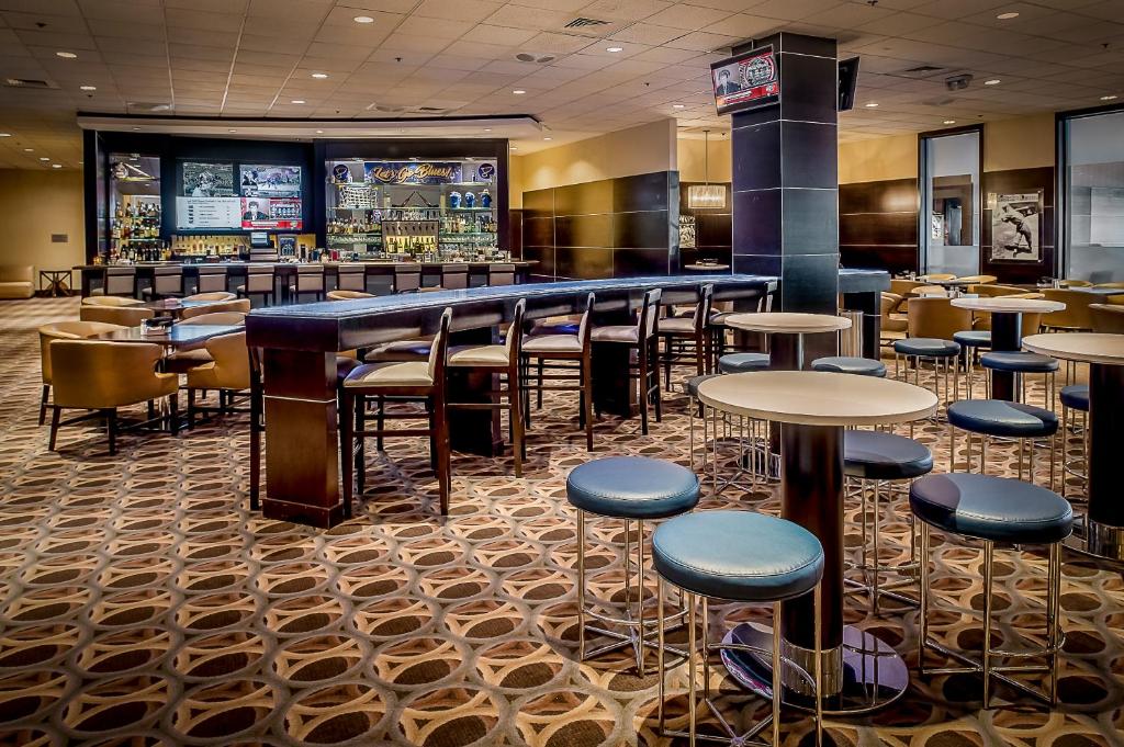 Hilton St. Louis at the Ballpark