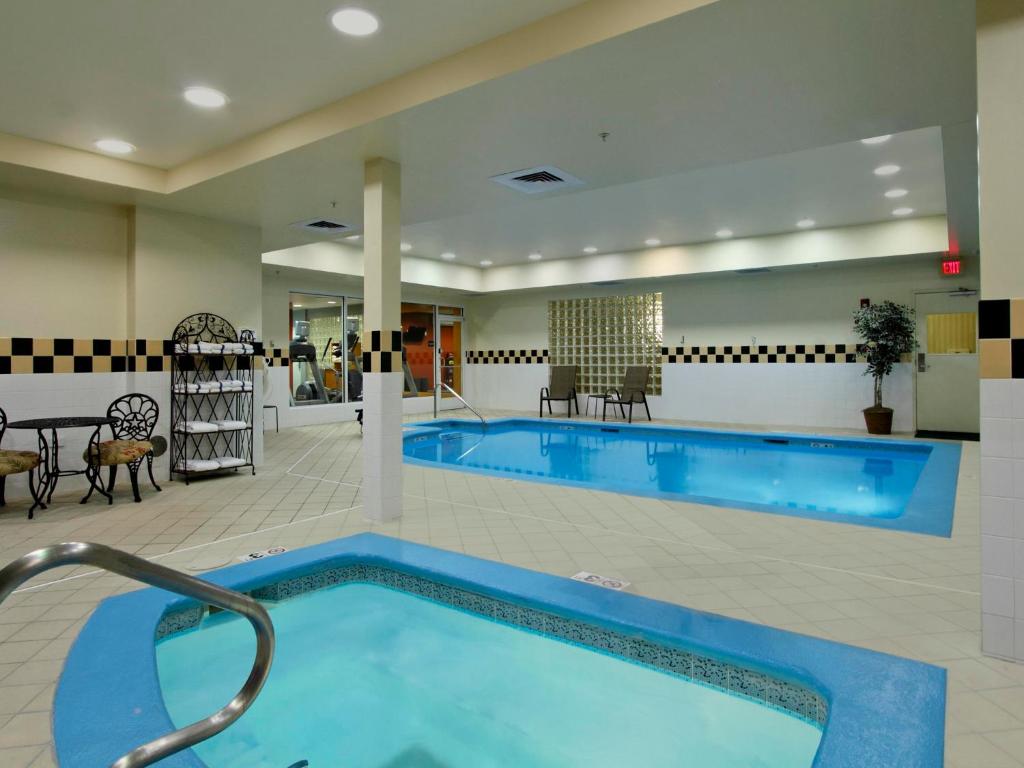 Hilton Garden Inn St. Charles
