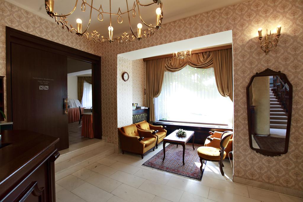 Garni Hotel Jadran