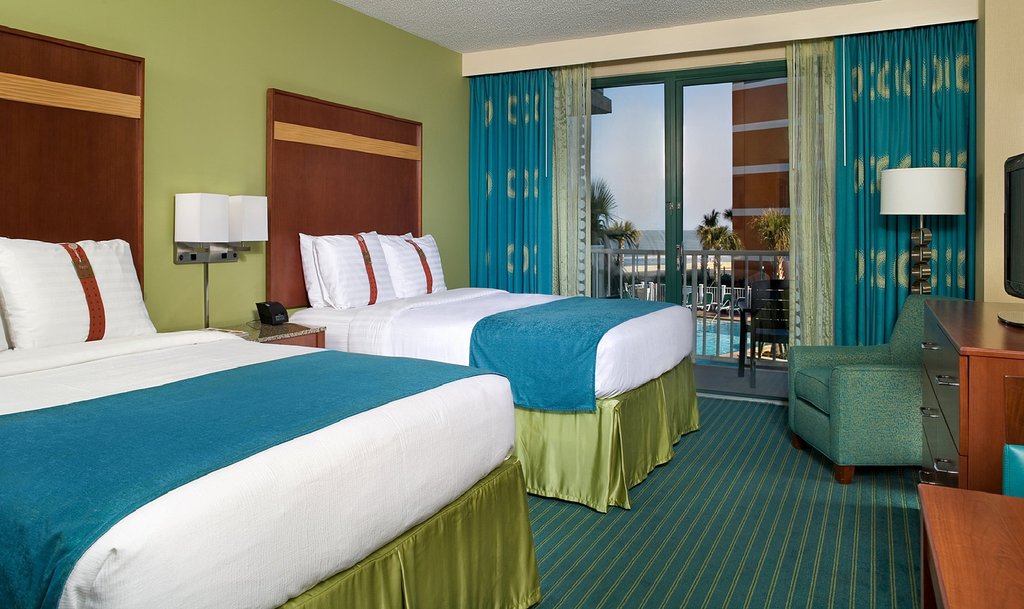 Holiday Inn & Suites Virginia Beach North Beach