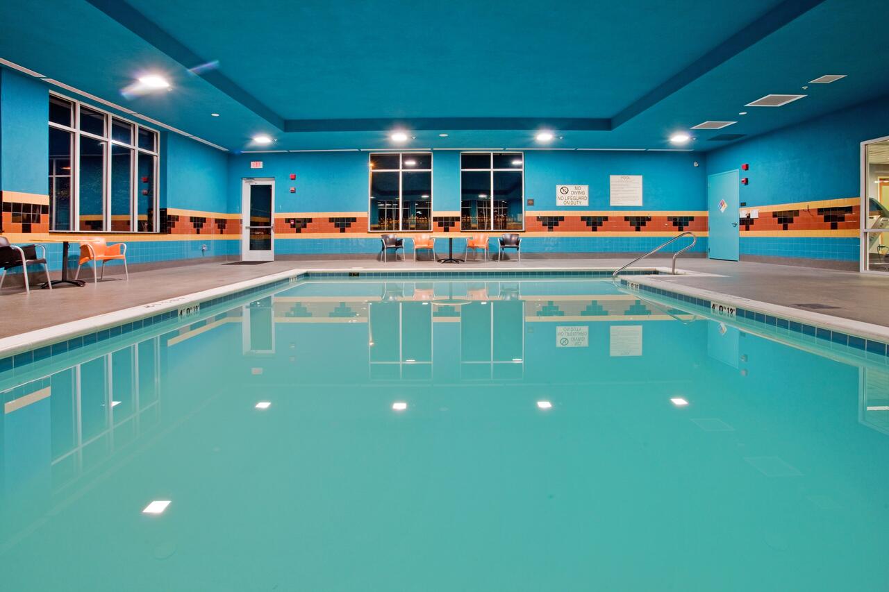Holiday Inn Hotel & Suites Williamsburg-Historic Gateway