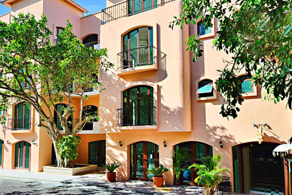 Acanto Suites & Lounge