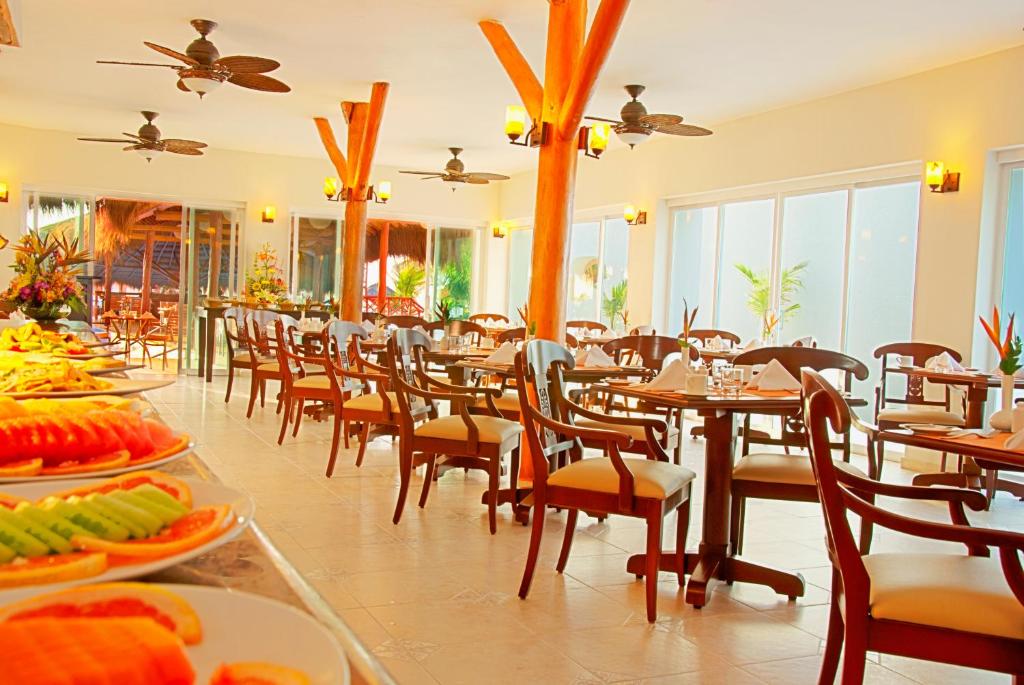 Hidden Beach Resort Au Naturel, Gourmet All Inclusive by Karisma