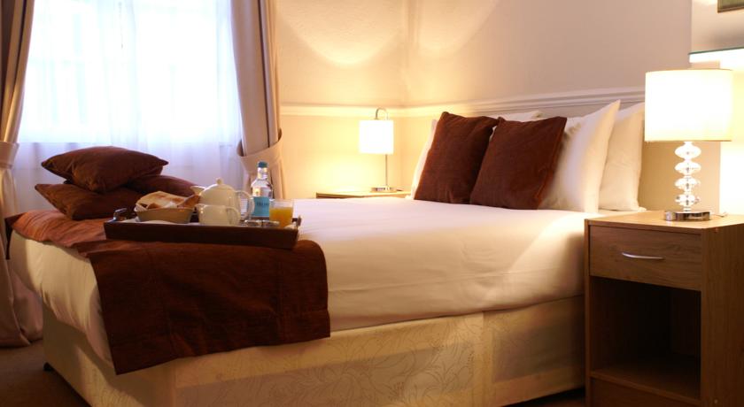 Eaton Square Hotel