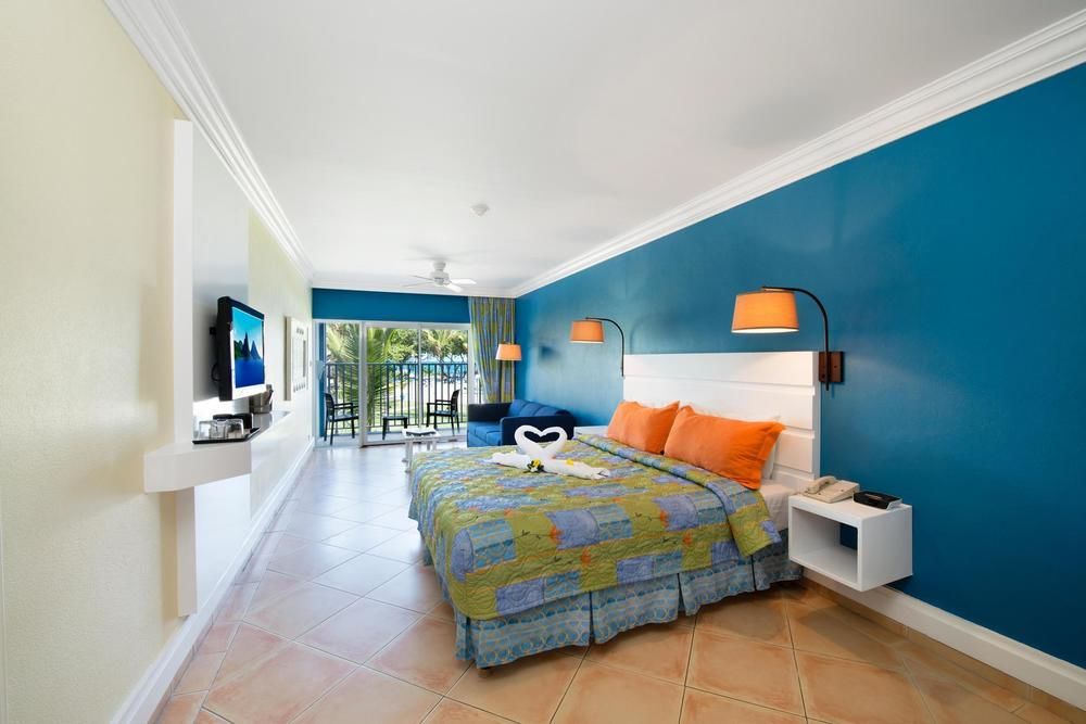 Coconut Bay Beach Resort & Spa All Inclusive