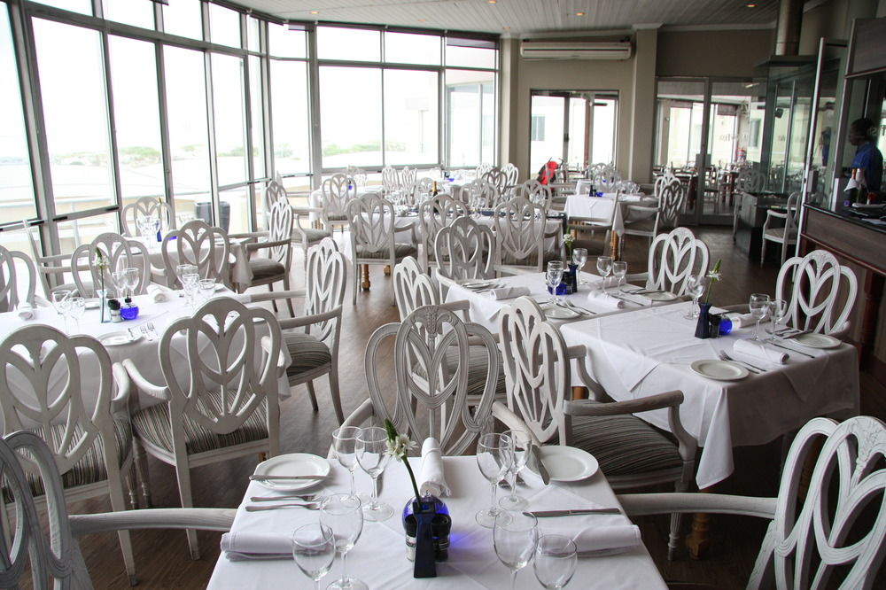 Dolphin Beach Hotel