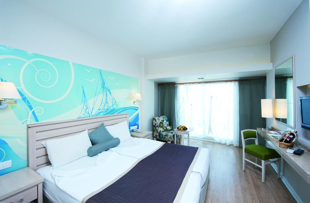 Thalia Beach Resort