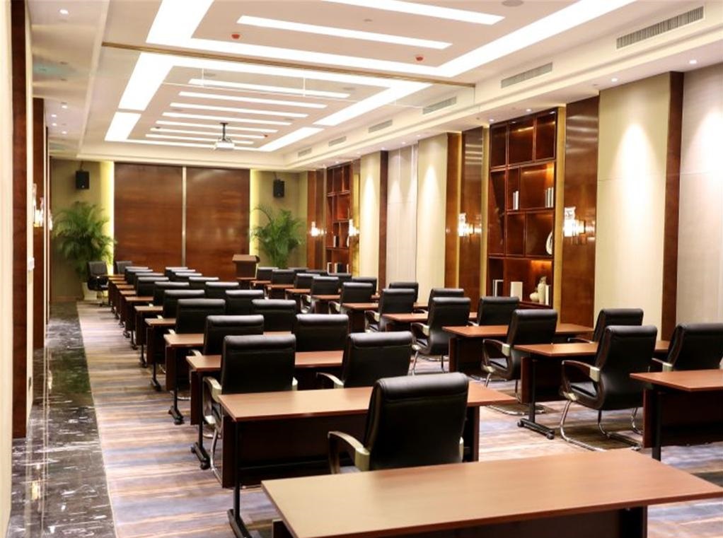 Grand Skylight International Hotel
