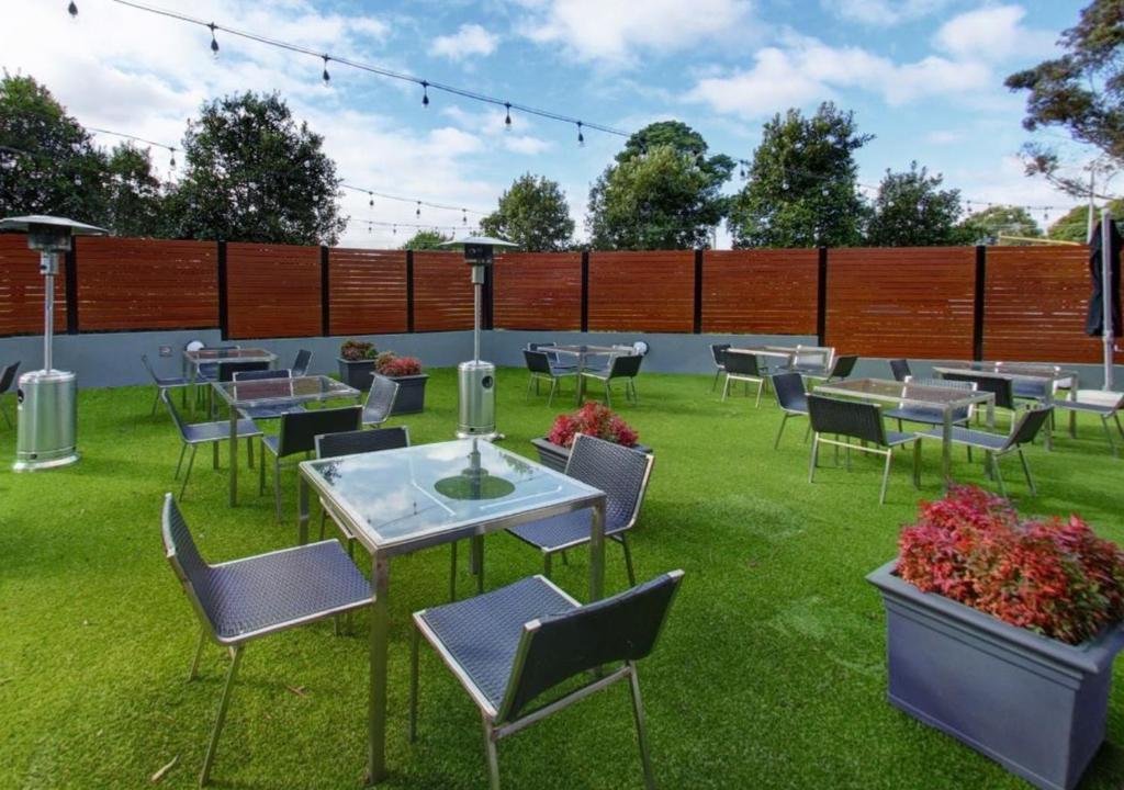 ibis Melbourne Glen Waverley