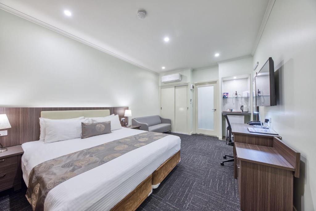 Best Western Airport Motel & Convention Centre