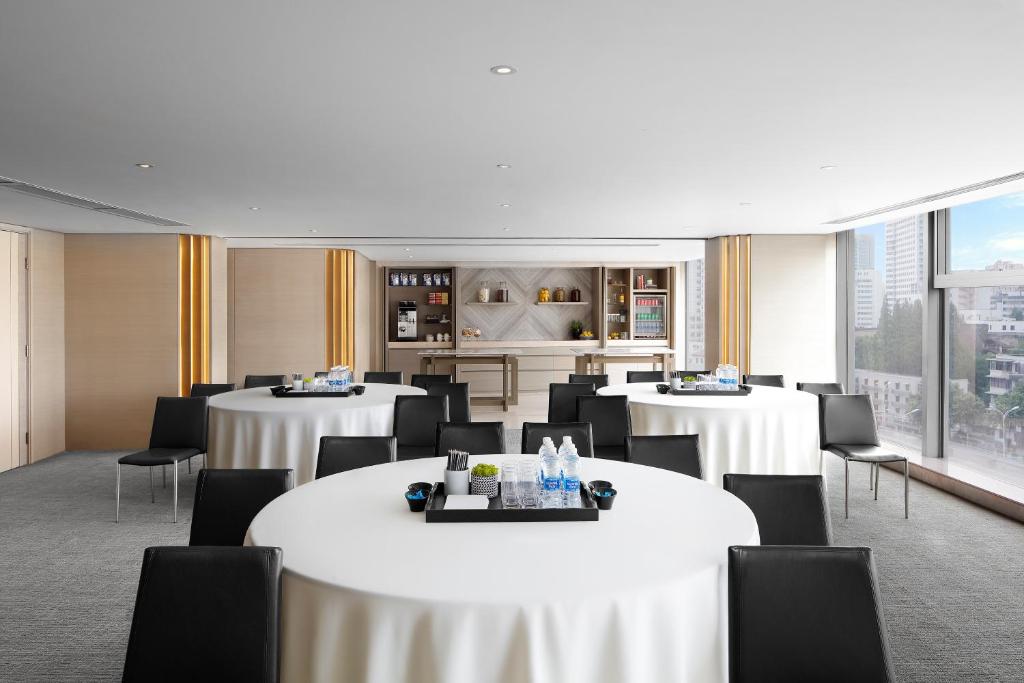 New World Wuhan Hotel