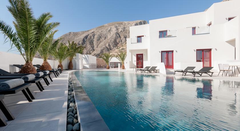 Mar 'n' Mar Crown Hotel and Suites
