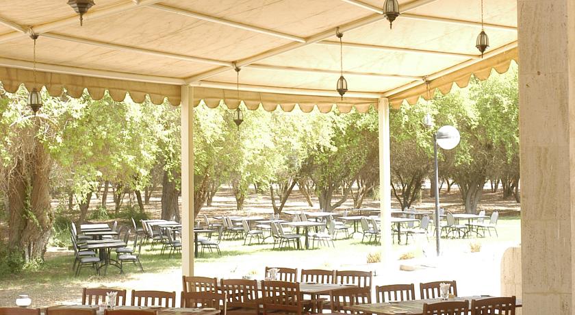 One To One Hotel and Resort, Ain Al Faida