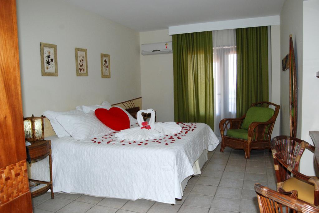 Divi-Divi Praia Hotel