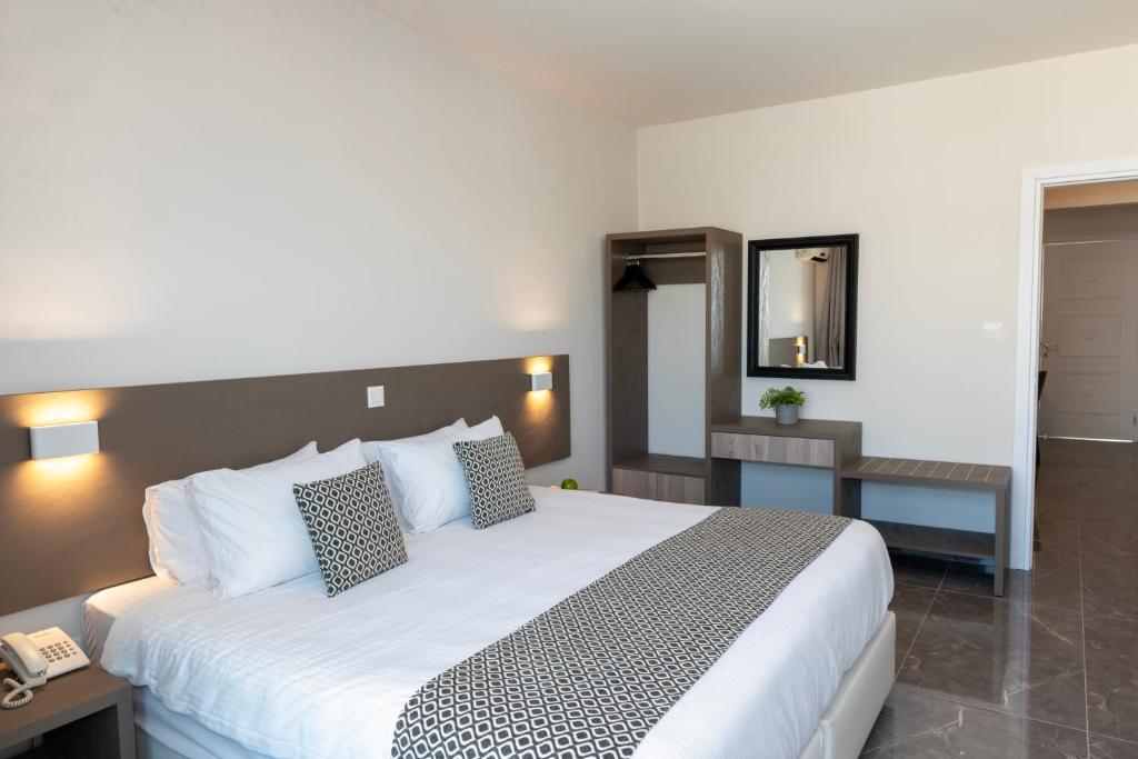 Blazer Residence (Formerly Petrou Bros Hotel Apartments)